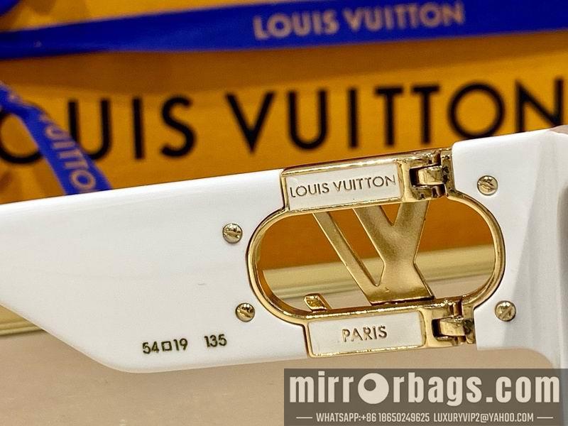 Replica LV Glasses smr54
