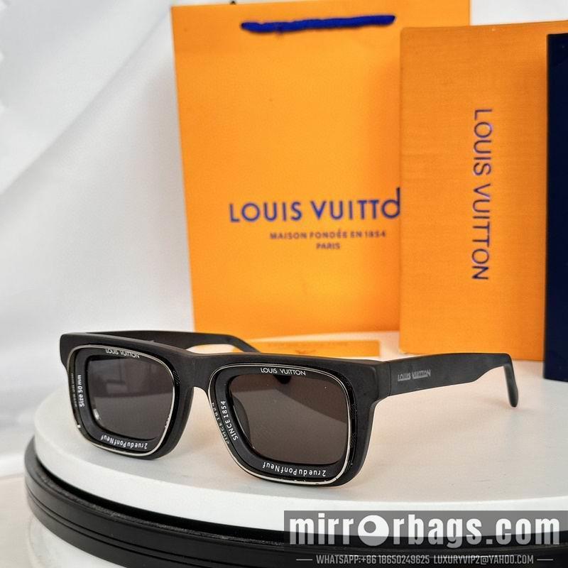 Replica LV Glasses smr132