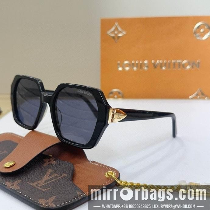 Replica LV Glasses smr29