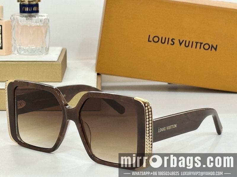Replica LV Glasses smh108