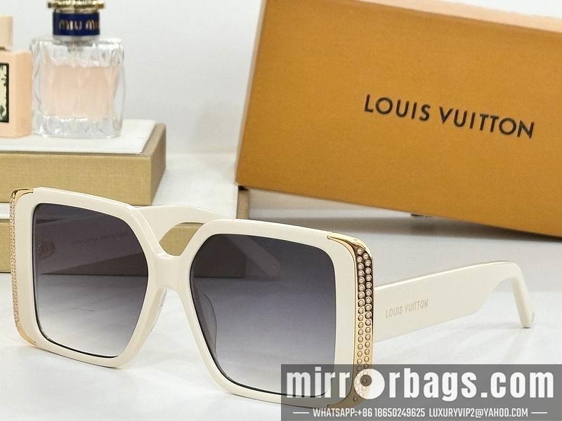 Replica LV Glasses smh108