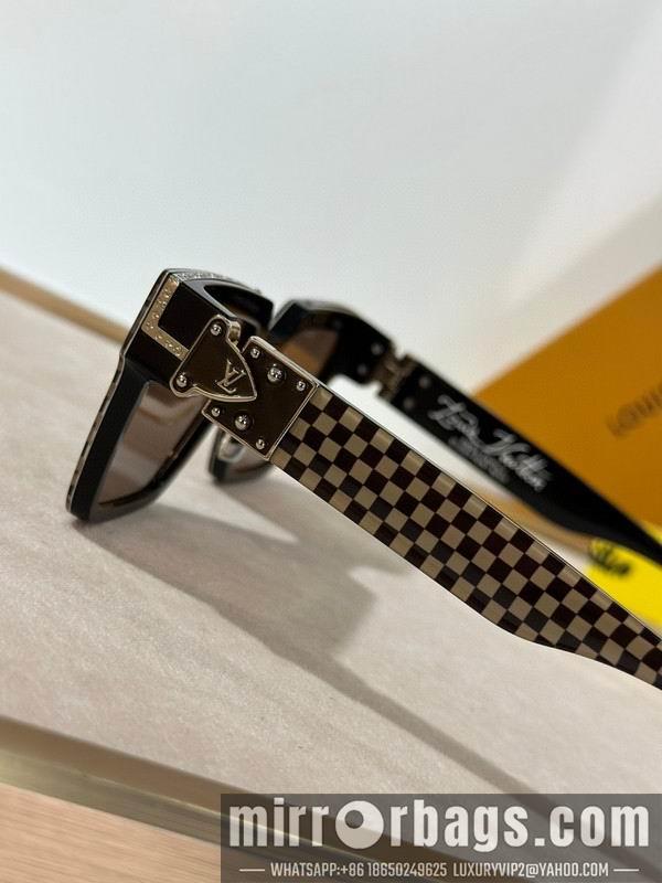 Replica LV Glasses smh27