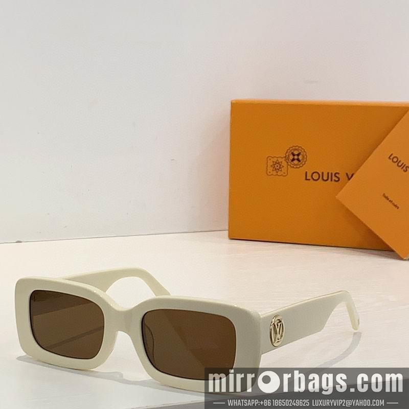 Replica LV Glasses smr57