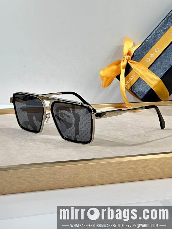 Replica LV Glasses smh159