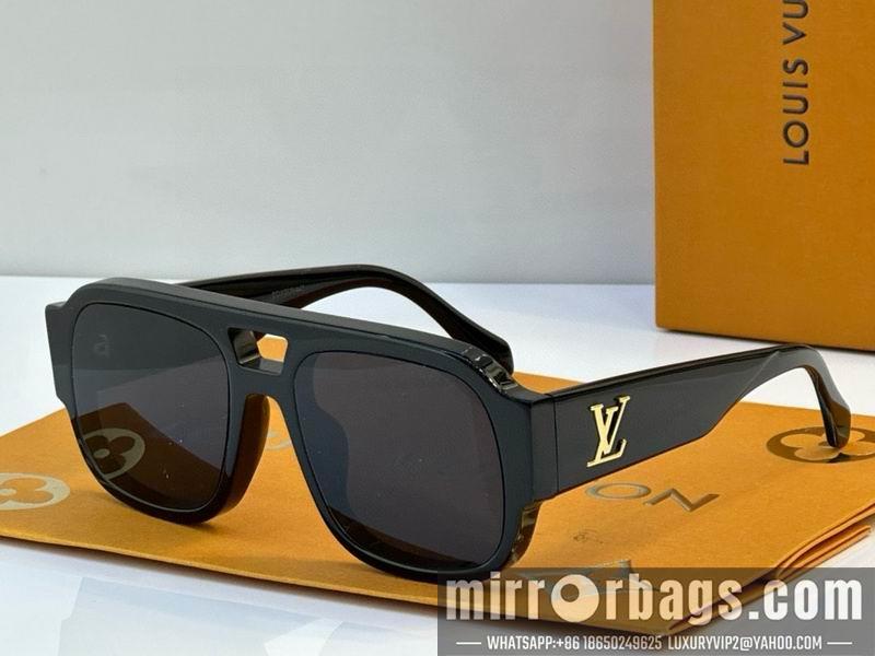 Replica LV Glasses smh46