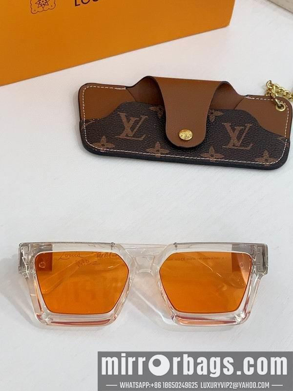 Replica LV Glasses smr47