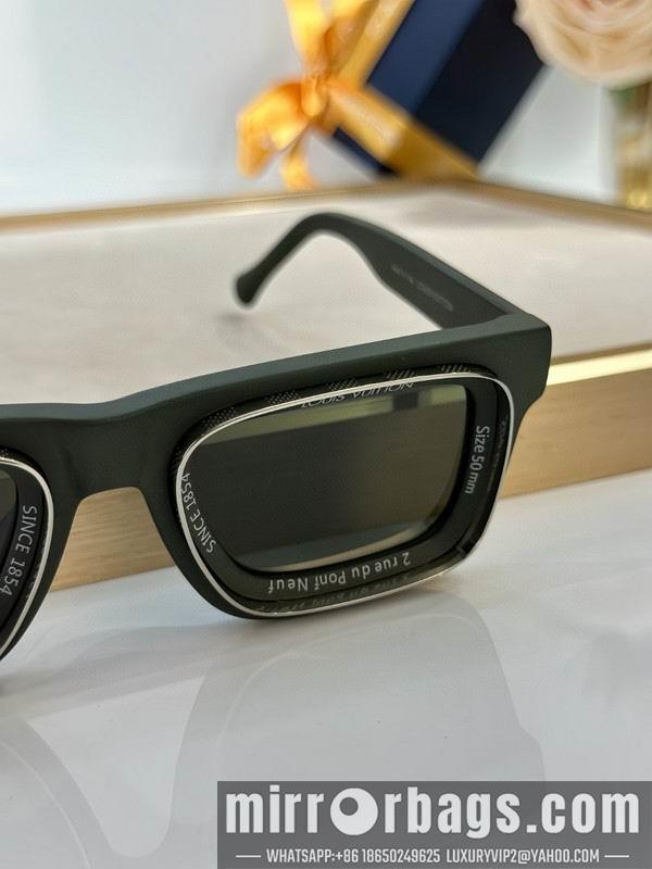 Replica LV Glasses smh21