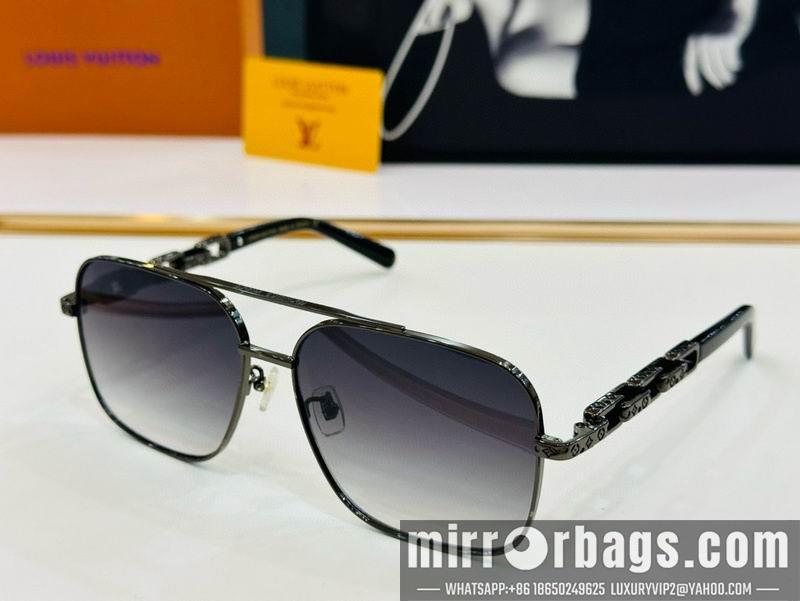 Replica LV Glasses smr76