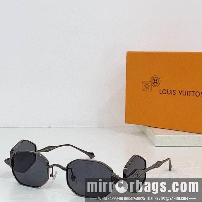 Replica LV Glasses smx164