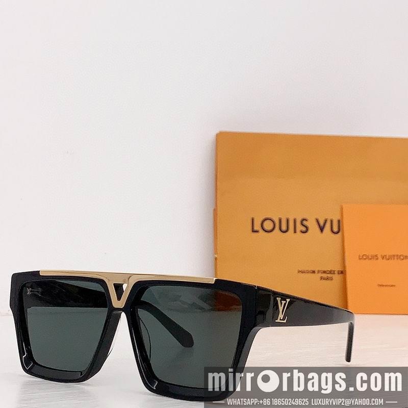 Replica LV Glasses smr52