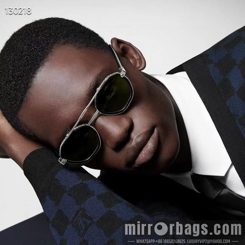 Replica LV Glasses smh61