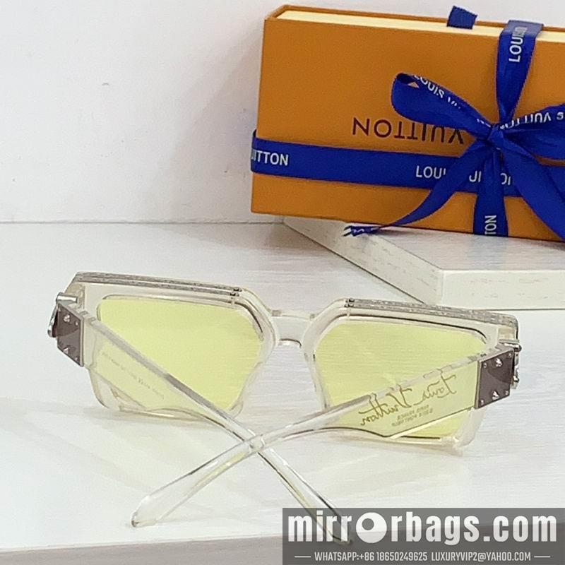 Replica LV Glasses smr47