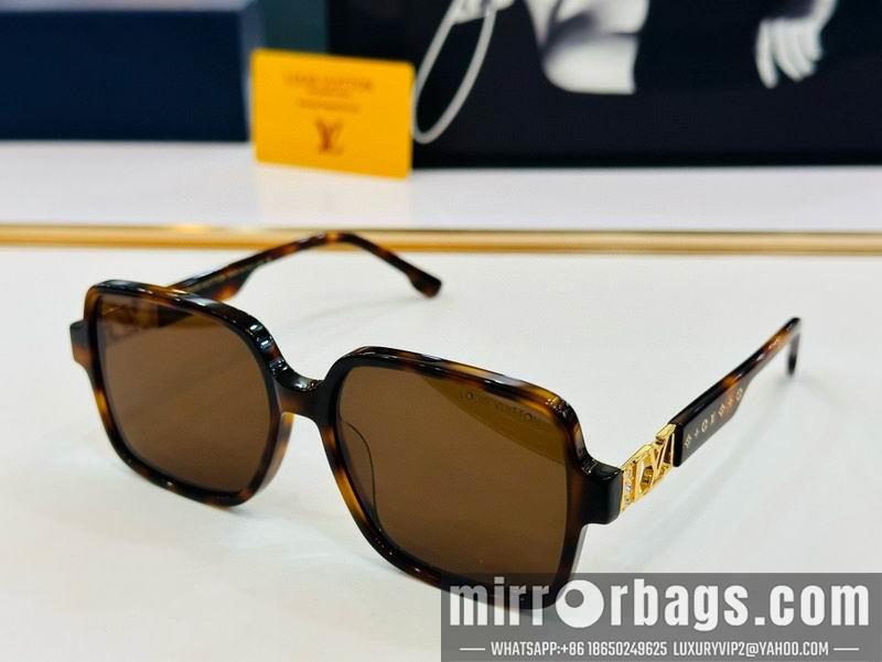 Replica LV Glasses smr69