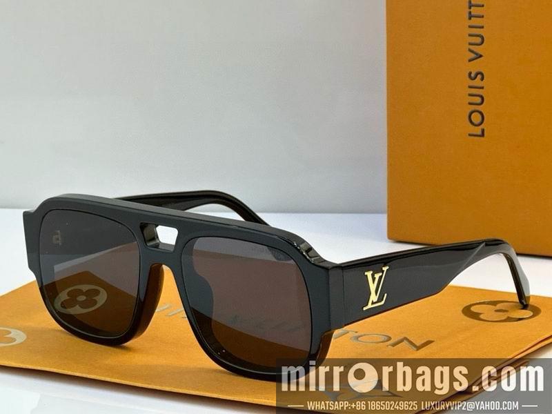 Replica LV Glasses smh46