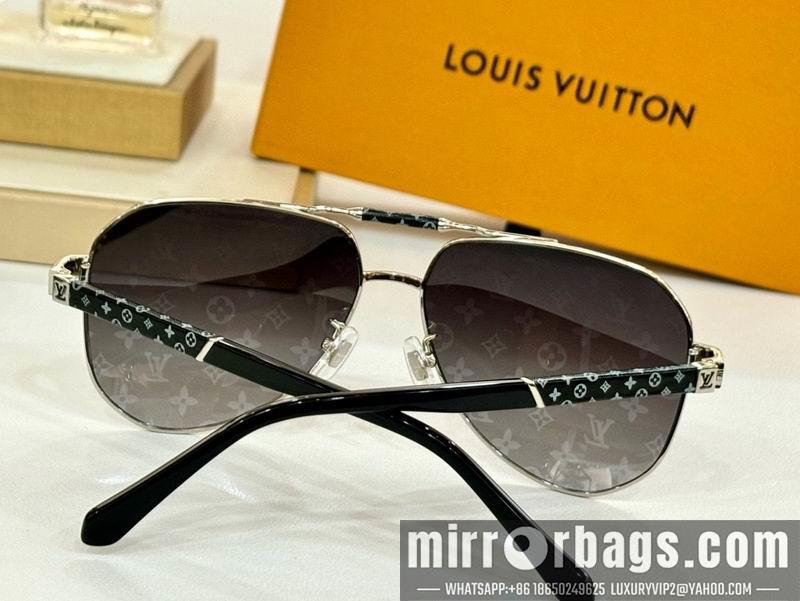 Replica LV Glasses smr48