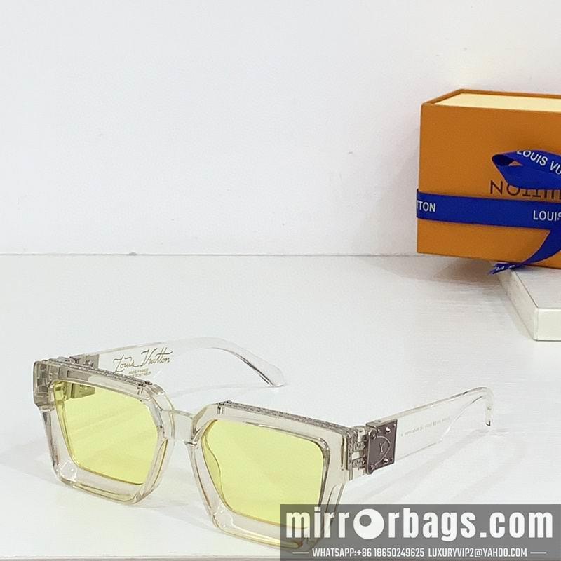 Replica LV Glasses smr47