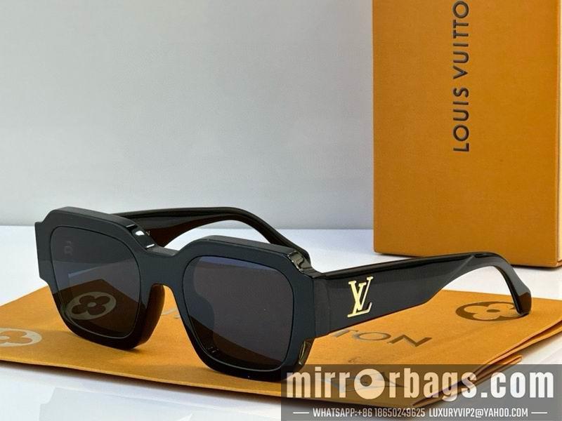 Replica LV Glasses smh48