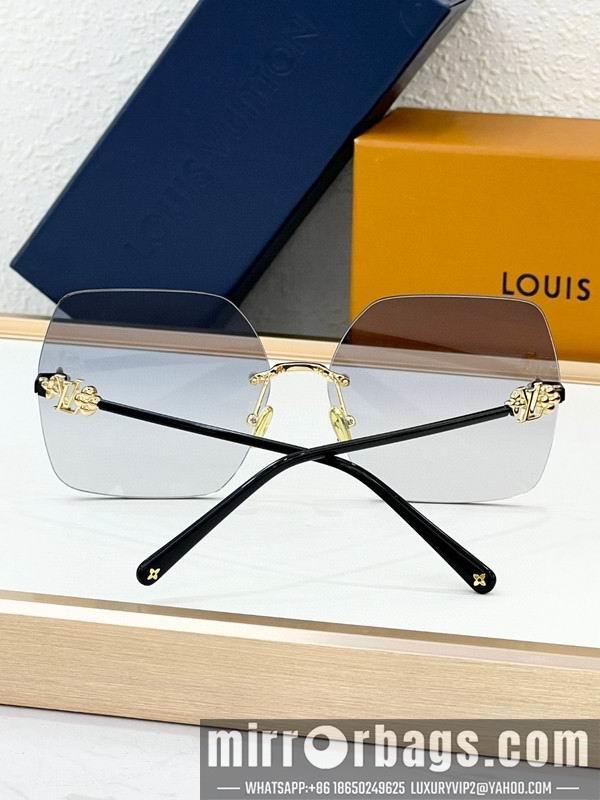 Replica LV Glasses smh188