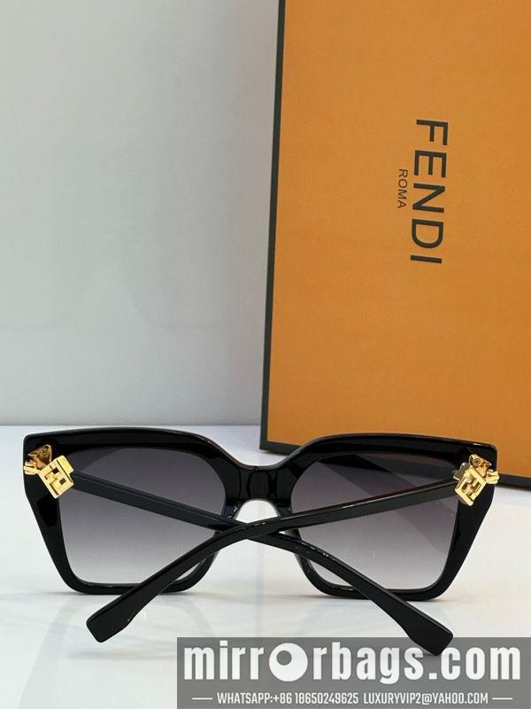 Replica LV Glasses smh100
