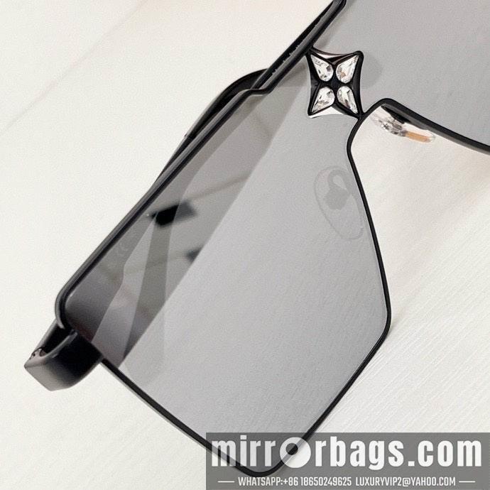 Replica LV Glasses smx167