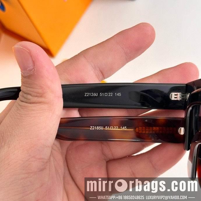 Replica LV Glasses smx195
