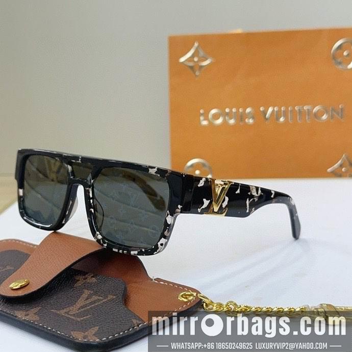 Replica LV Glasses smr20