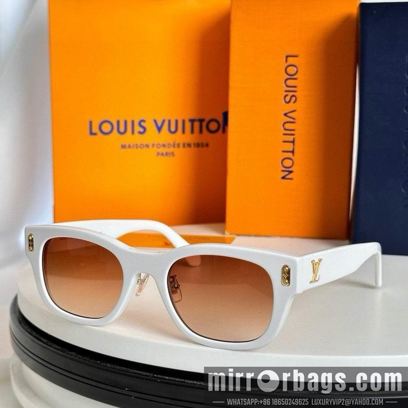 Replica LV Glasses smr139
