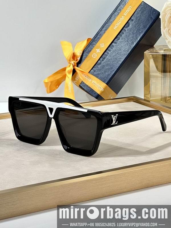 Replica LV Glasses smh22