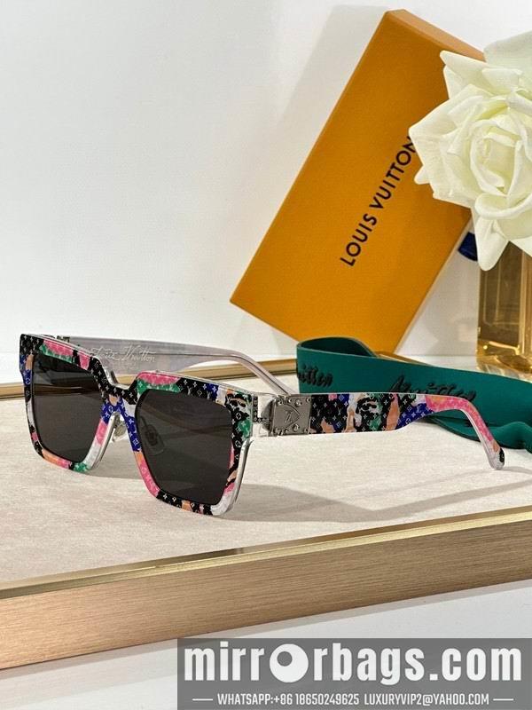 Replica LV Glasses smh28