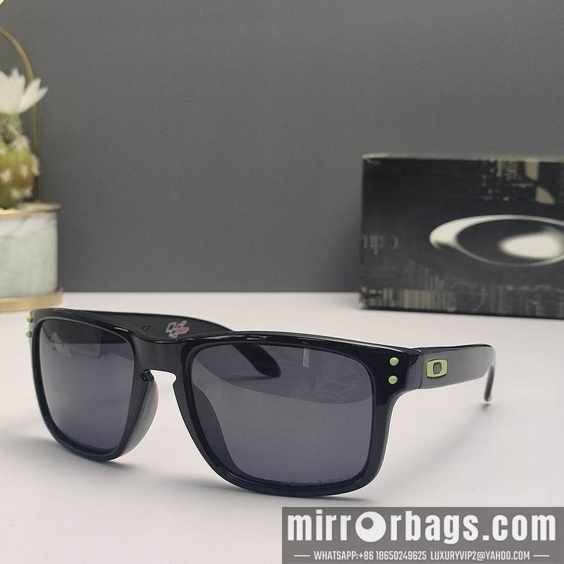 Replica Oakley Glasses 03smh36