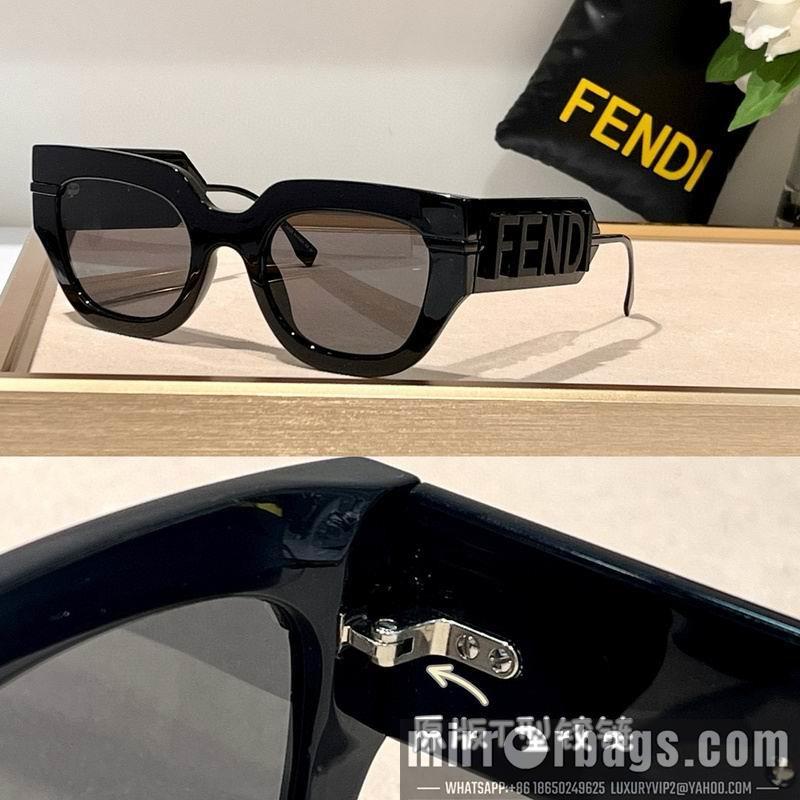 Replica Fendi Glasses smx103