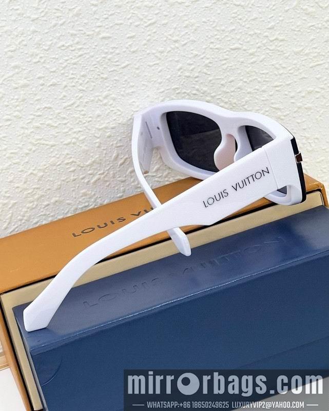 Replica LV Glasses smh207