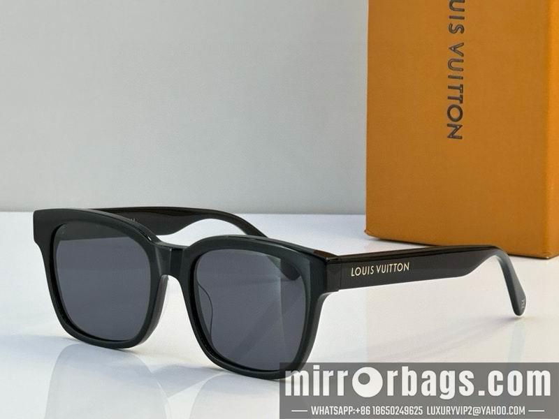 Replica LV Glasses smh11