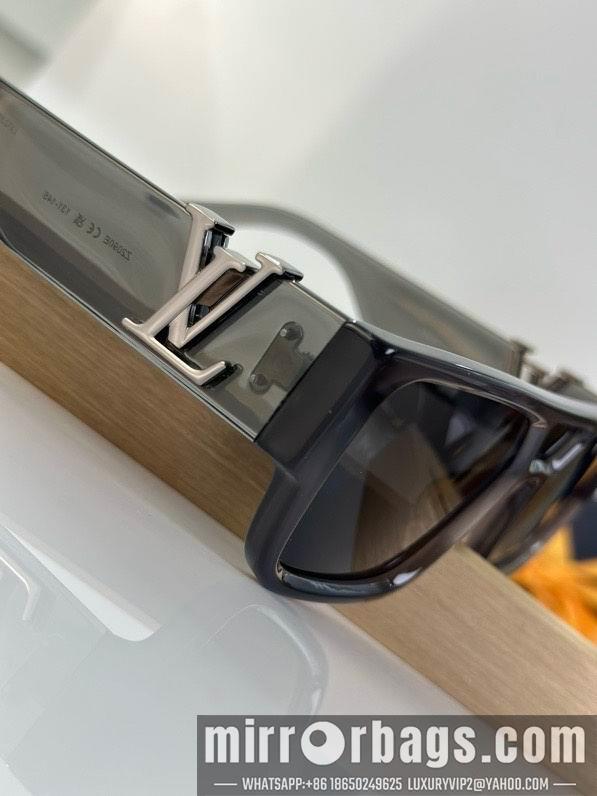 Replica LV Glasses smx117