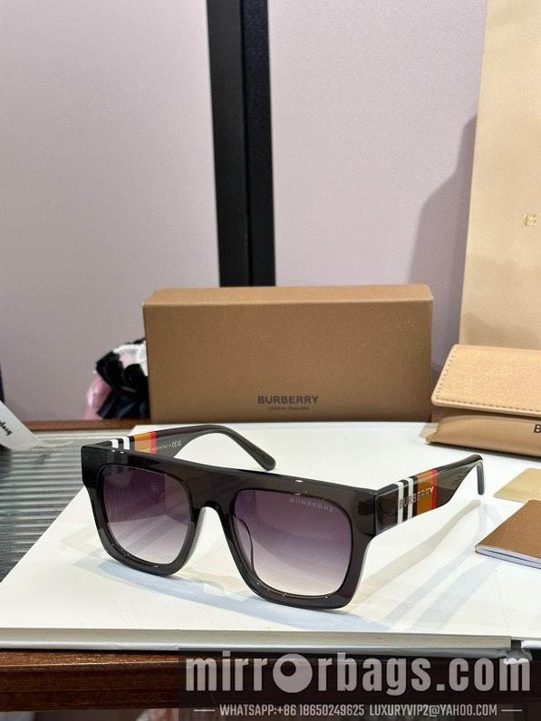 Replica Burberry Glasses smx22