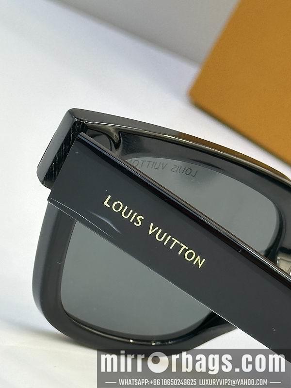 Replica LV Glasses smh96