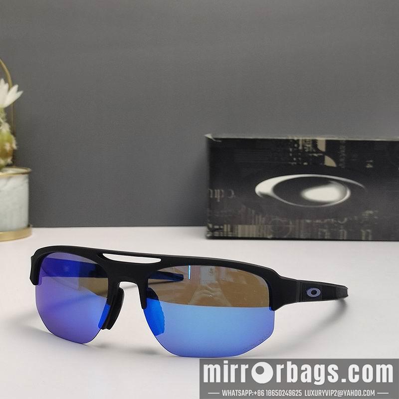 Replica Oakley Glasses 03smh25