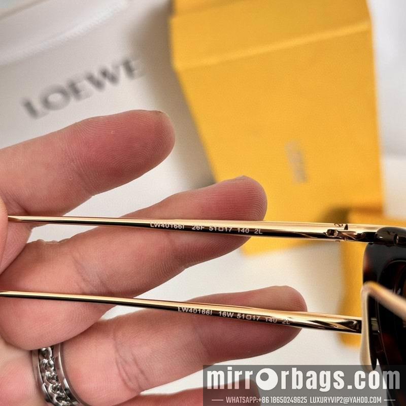 Replica loewe Glasses 03smh55