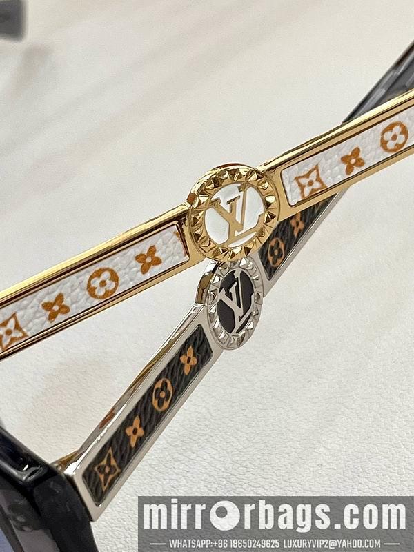 Replica LV Glasses smr43