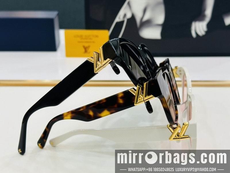 Replica LV Glasses smr104