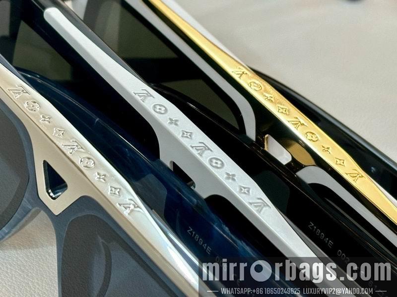 Replica LV Glasses smr52
