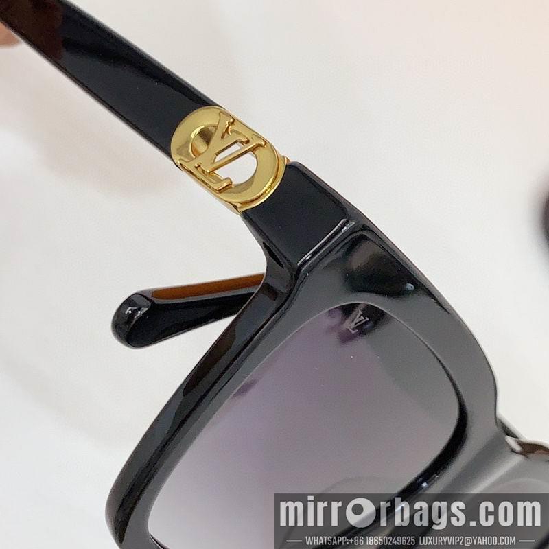 Replica LV Glasses smr80