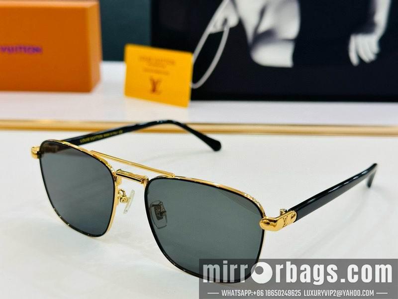 Replica LV Glasses smr39