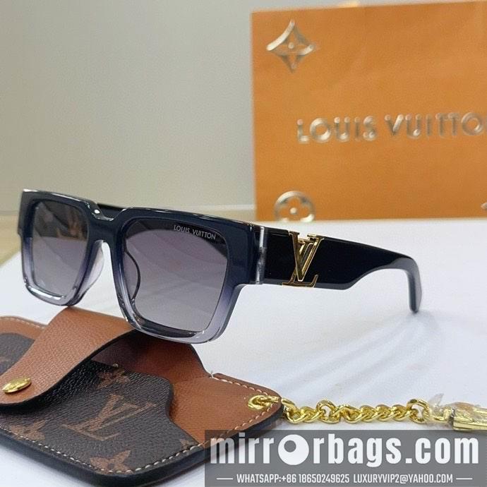 Replica LV Glasses smr19