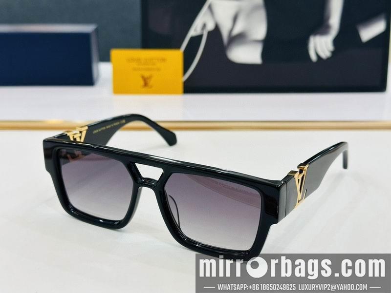 Replica LV Glasses smr97