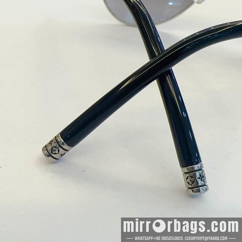 Replica LV Glasses smx149
