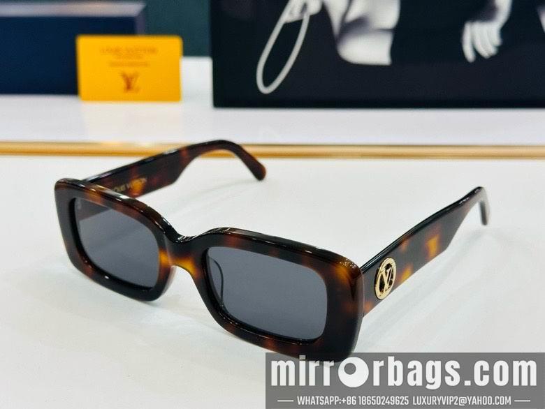 Replica LV Glasses smr68