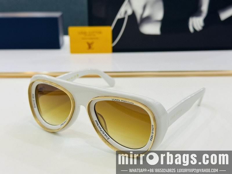 Replica LV Glasses smr102
