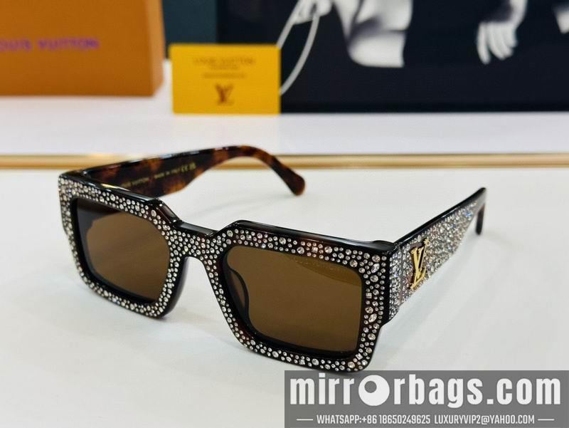 Replica LV Glasses smr101