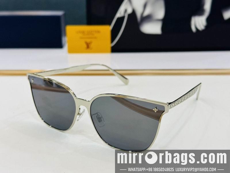 Replica LV Glasses smr106